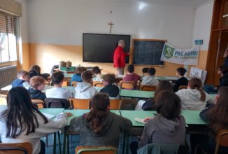 A SCUOLA SI PARLA DI AMBIENTE E TRADIZIONI LOCALI